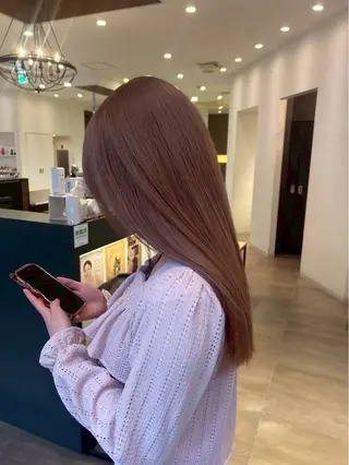 ロング カラー 京野 美月のヘアスタイル