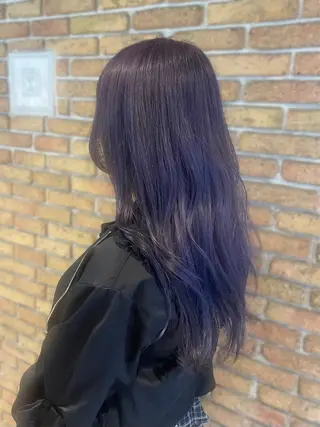 ロング カラー 川本 芹奈のヘアスタイル