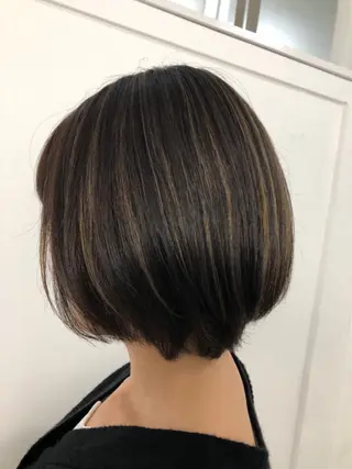 ショート カラー 西村あきや トレンド韓国ヘアのヘアスタイル