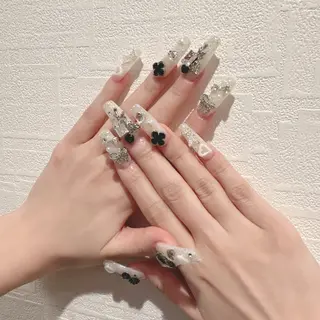 ネイル D-BEAUTY Nailsalonのネイルデザイン