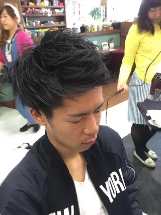 メンズ イシイ リョウヘイのヘアスタイル