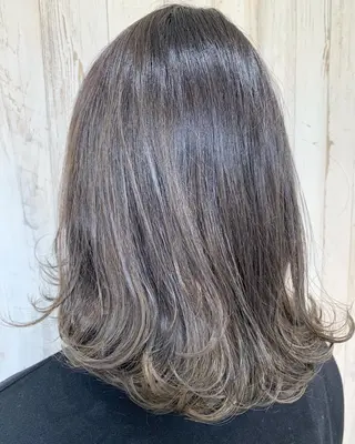 ミディアム カラー 心斎橋韓国ボブ 好原良真のヘアスタイル