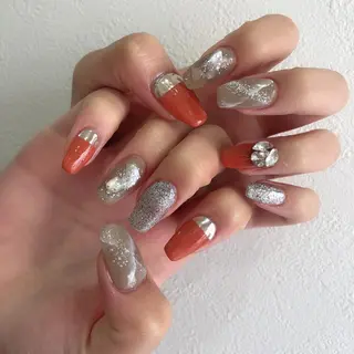 ロング カラー ヘアアレンジ キッズ ネイル マツエク・マツパ 福田 加奈のネイルデザイン