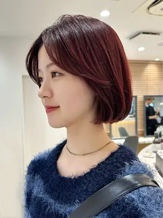 ショート カラー かえ🩶韓国ボブ🎀 透明感カラー🥣のヘアスタイル