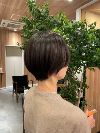 ショート ボブ ホノカのヘアスタイル