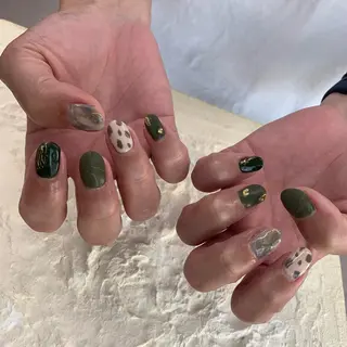 ネイル マキノ ユイのネイルデザイン