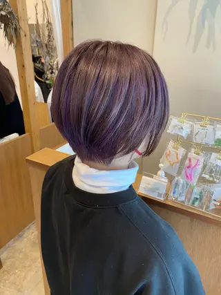ショート カラー ENIF ヤマグチアツコのヘアスタイル