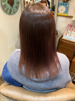 セミロング パーマ AYANO ／レイヤー／オリーブのヘアスタイル