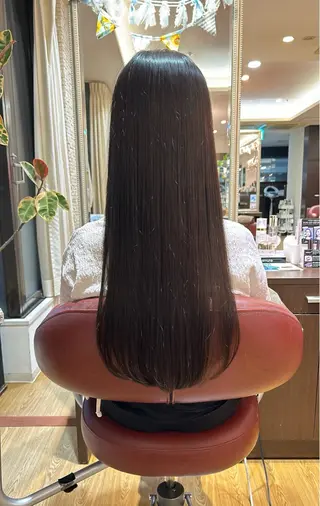 ロング レナークイスト かめのヘアスタイル