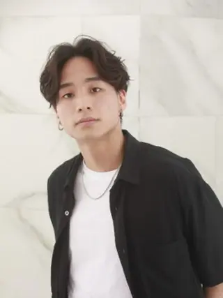 メンズ 山根 由行のヘアスタイル