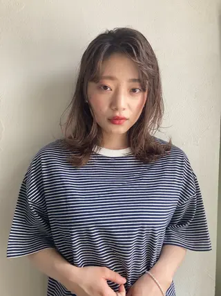ミディアム 石川 理恵のヘアスタイル