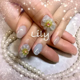 ネイル Lily*nail 🌻Mii🌻のネイルデザイン