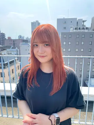 セミロング カラー SHOTO ハイトー ン/ブロンドカラーのヘアスタイル