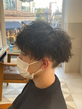 ショート カラー パーマ ヘアアレンジ メンズ メンズパーマの巨匠 鈴木純のヘアスタイル