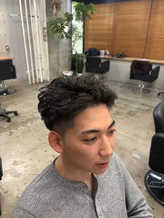 パーマ メンズ mono / Manatoのヘアスタイル