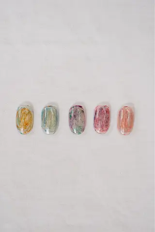 ネイル mano nella manoのネイルデザイン