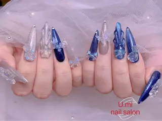 ネイル UMI ネイルサロン新宿🎀のネイルデザイン
