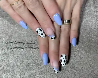 ネイル LAVISH nail salonのネイルデザイン