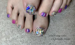 ネイル LAVISH nail salonのネイルデザイン