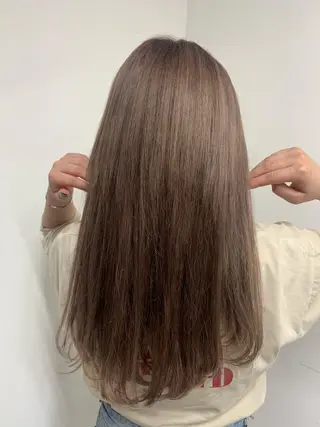 カラー Rosso獨協大学前 YUNAのヘアスタイル