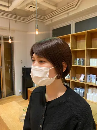 ショート 大人可愛い♡コテ巻き パーマ🌼杉田 萌恵のヘアスタイル