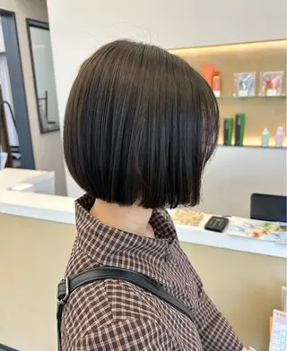 ショート 本澤 朋香のヘアスタイル