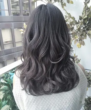 セミロング カラー 露木 啓介のヘアスタイル