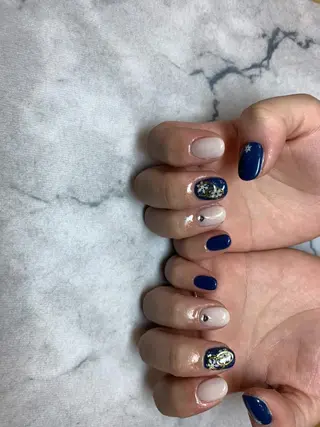 ネイル ネイルリボン 受付スタッフのネイルデザイン