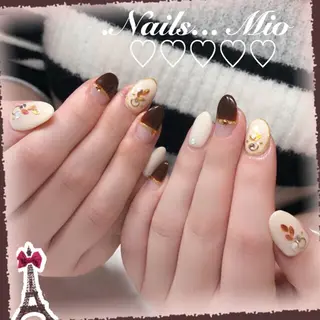 ネイル .Nails Mio 赤羽西ネイルサロンのネイルデザイン