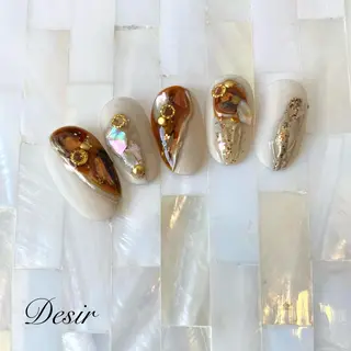 ネイル 伊藤 美智子のネイルデザイン