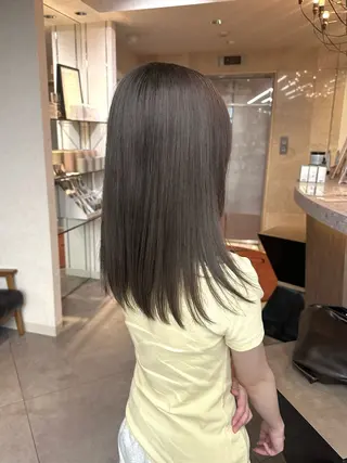 セミロング カラー 韓国/レイヤー/ 透明感🩶ひかる🩶のヘアスタイル