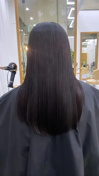 ロング パーマ KVELL ユナのヘアスタイル
