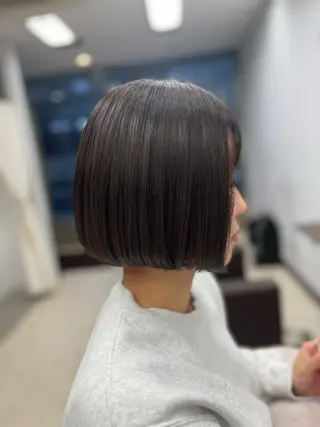 ショート カラー 産休の為お休みです! 小島凜のヘアスタイル
