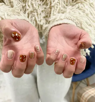 ネイル 吉田 里菜のネイルデザイン