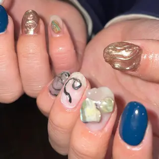 ネイル 個性派ネイル 🌼 ハルカ ♡の眉毛・アイブロウイメージ