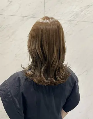 ミディアム カラー 古田 昂也のヘアスタイル