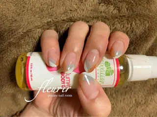 ネイル フルリール 【プライベートサロンのネイルデザイン