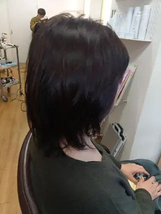 ミディアム Uketoru 横田健のヘアスタイル