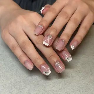 ネイル akane .hのネイルデザイン