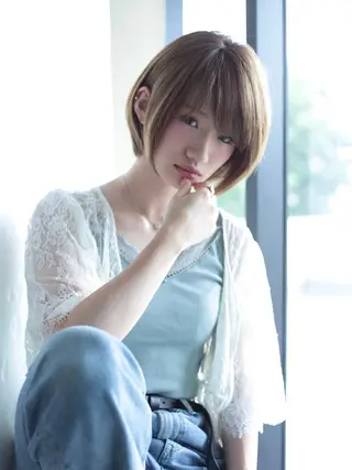 ミディアム 松島 涼花のヘアスタイル