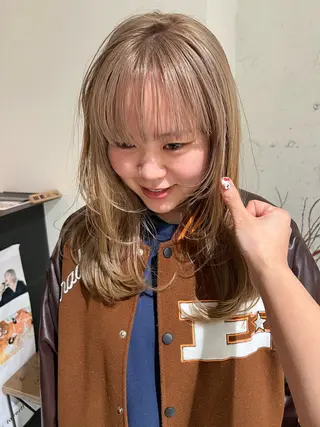 セミロング 松本  夏海のヘアスタイル