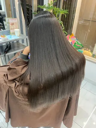 ロング 飯田 祥哉のヘアスタイル