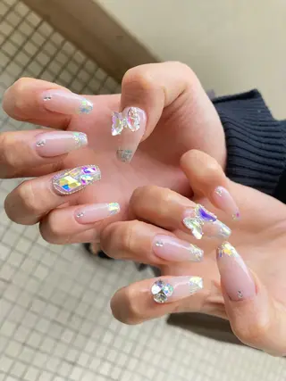 ロング ネイル ✴︎ Delightのネイルデザイン