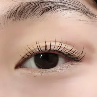 マツエク・マツパ Arms nail&eyelash 汐入店所属・Arms 鶴見のマツエク・マツパデザイン