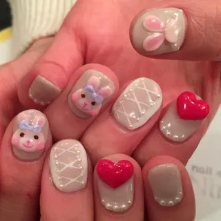 ネイル 五十嵐 美智のネイルデザイン