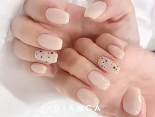 ネイル Bianca ABEのネイルデザイン