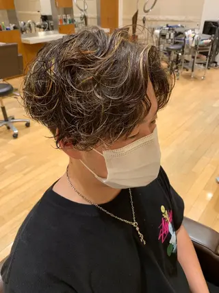 ショート パーマ さとう あやかのヘアスタイル