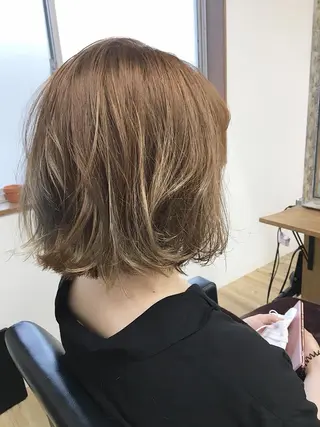 ショート カラー ✨落ち着いた接客 💡高橋優也💡のヘアスタイル