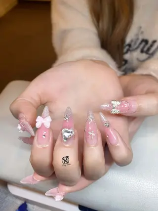 ネイル Ruby Nail 霞ヶ関店のネイルデザイン