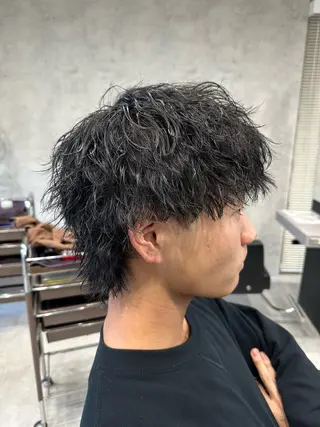 ショート パーマ メンズ ユウ🪄 パーマ指名No1のヘアスタイル